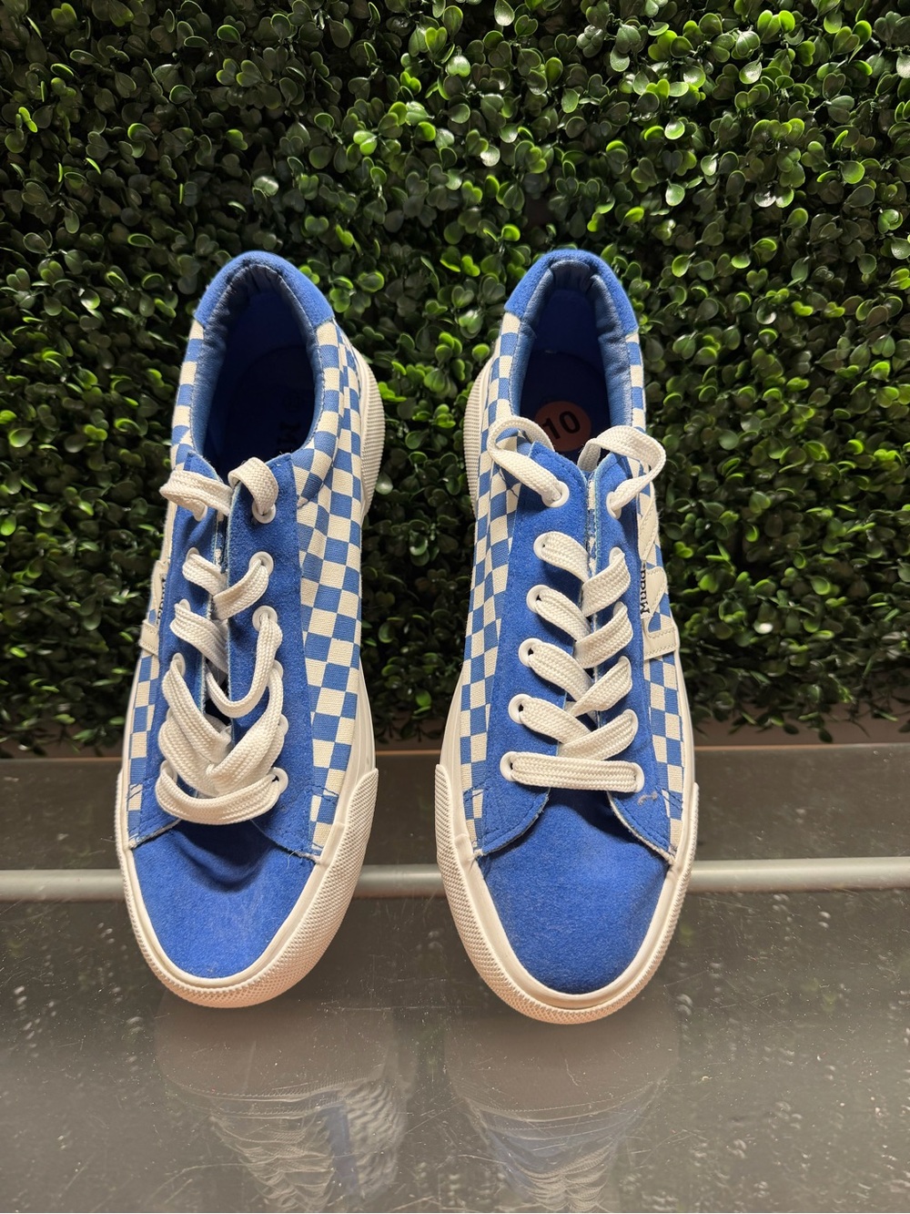 Mudd Blue White Checkerboard Low-Top Sneakers - Picture 2 of 10